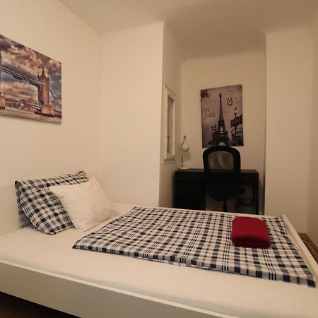 New Guest House A In Kiraly Street 106 ブダペスト エクステリア 写真