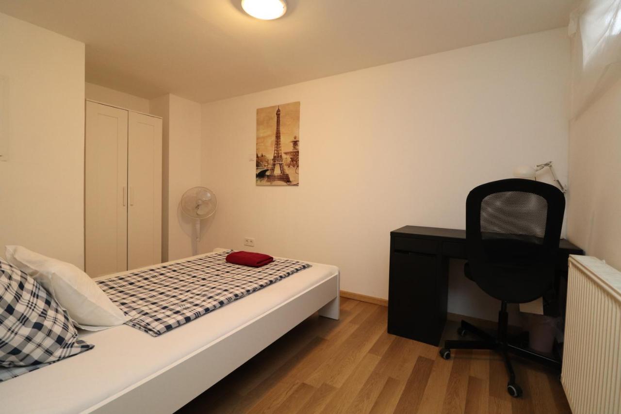 New Guest House A In Kiraly Street 106 ブダペスト エクステリア 写真