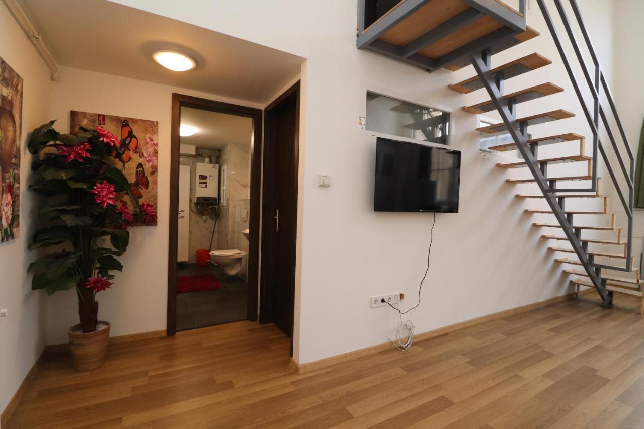 New Guest House A In Kiraly Street 106 ブダペスト エクステリア 写真